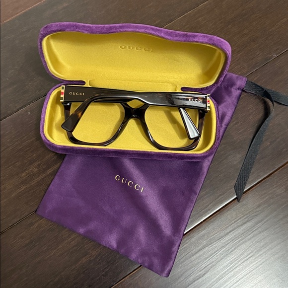 Gucci Black Women's Eyewear - Picture 4 of 4